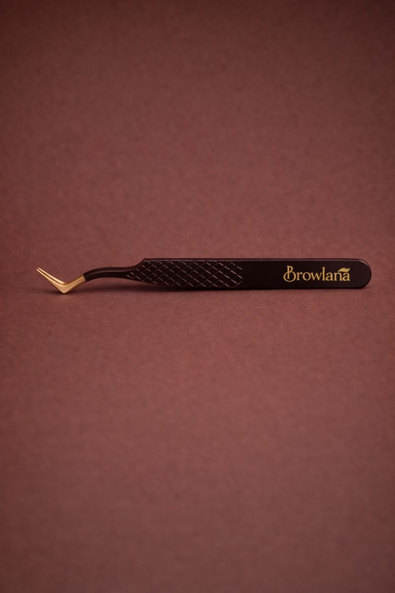 Pince courbée de précision